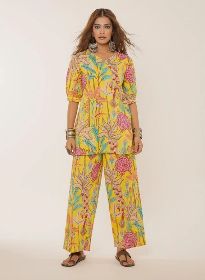 WineRed طقم تونيك بأكمام منتفخة وطبعة استوائية باللون الأصفر